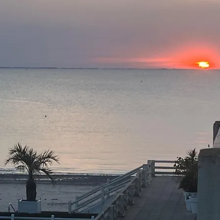 Apartment 4 Pers Les Pieds Dans L Eau Vue Sur *